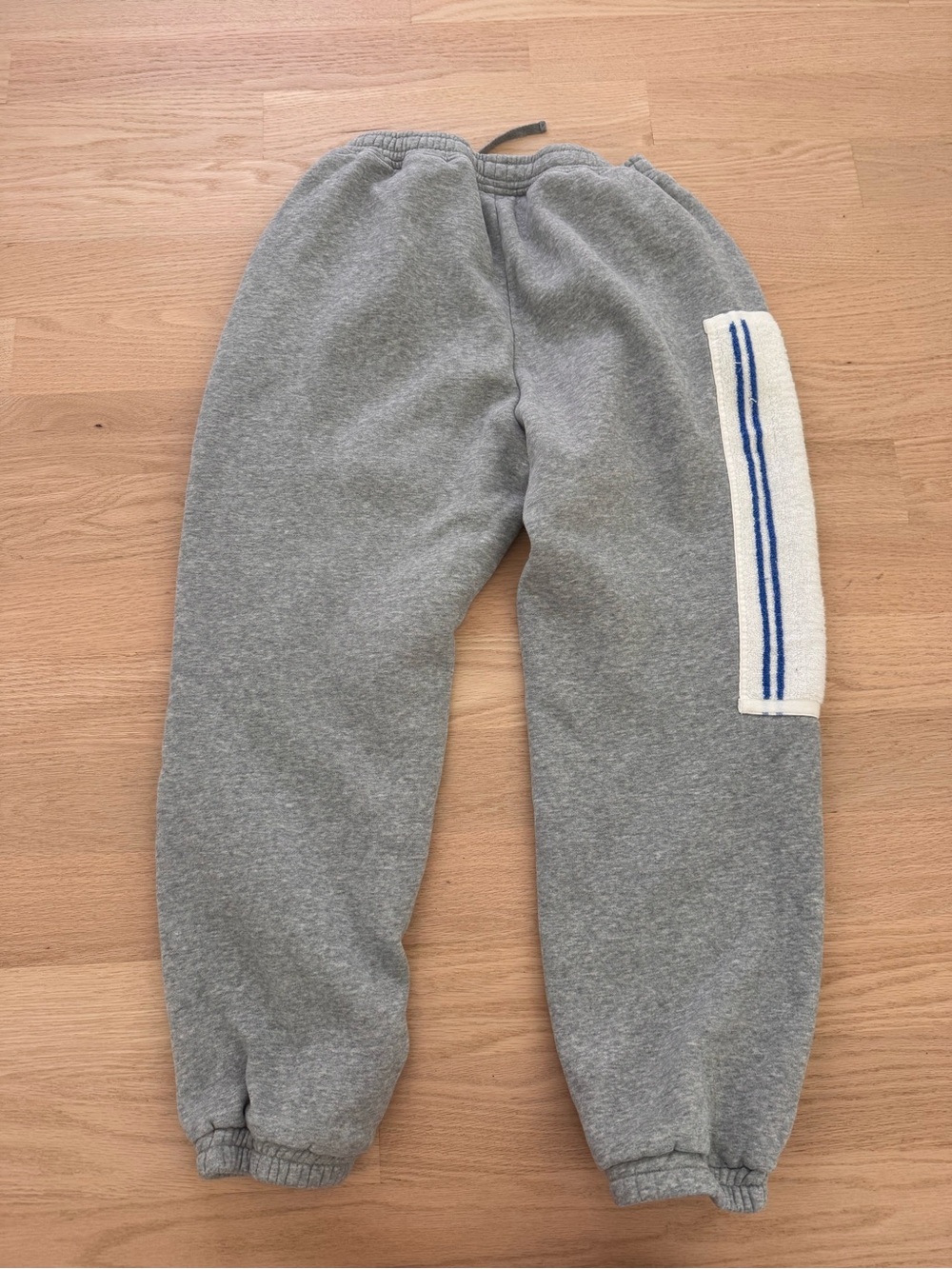 Atior sweatpants - Picture 4 of 4